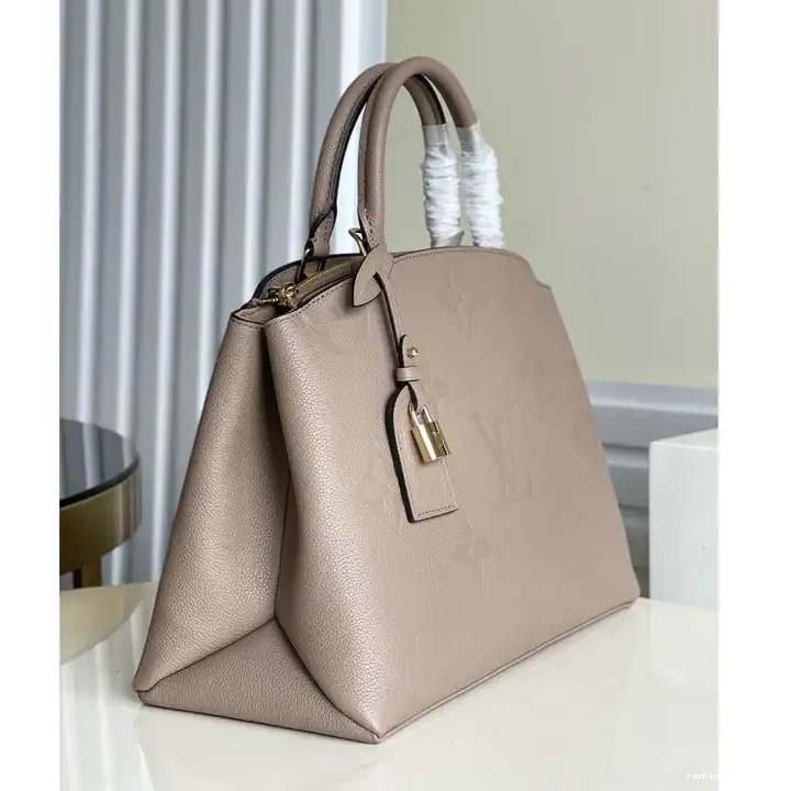Fashionrep LV 2109YA0030 Bag 0626